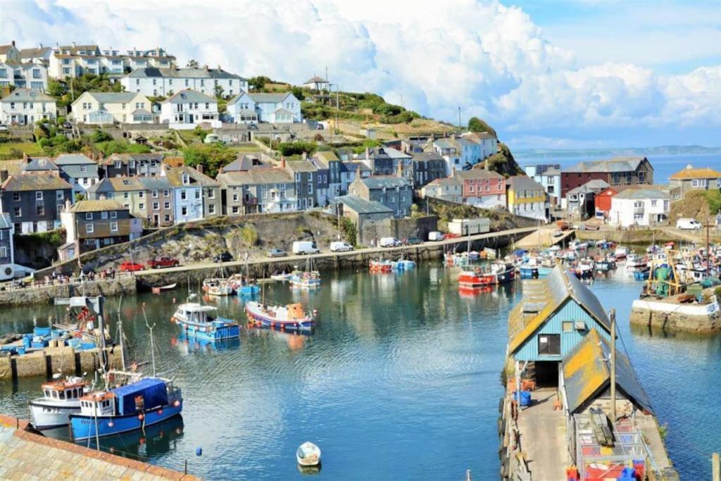 Fabulous 2 Bed Cottage - Outstanding Sea Views Mevagissey Kültér fotó